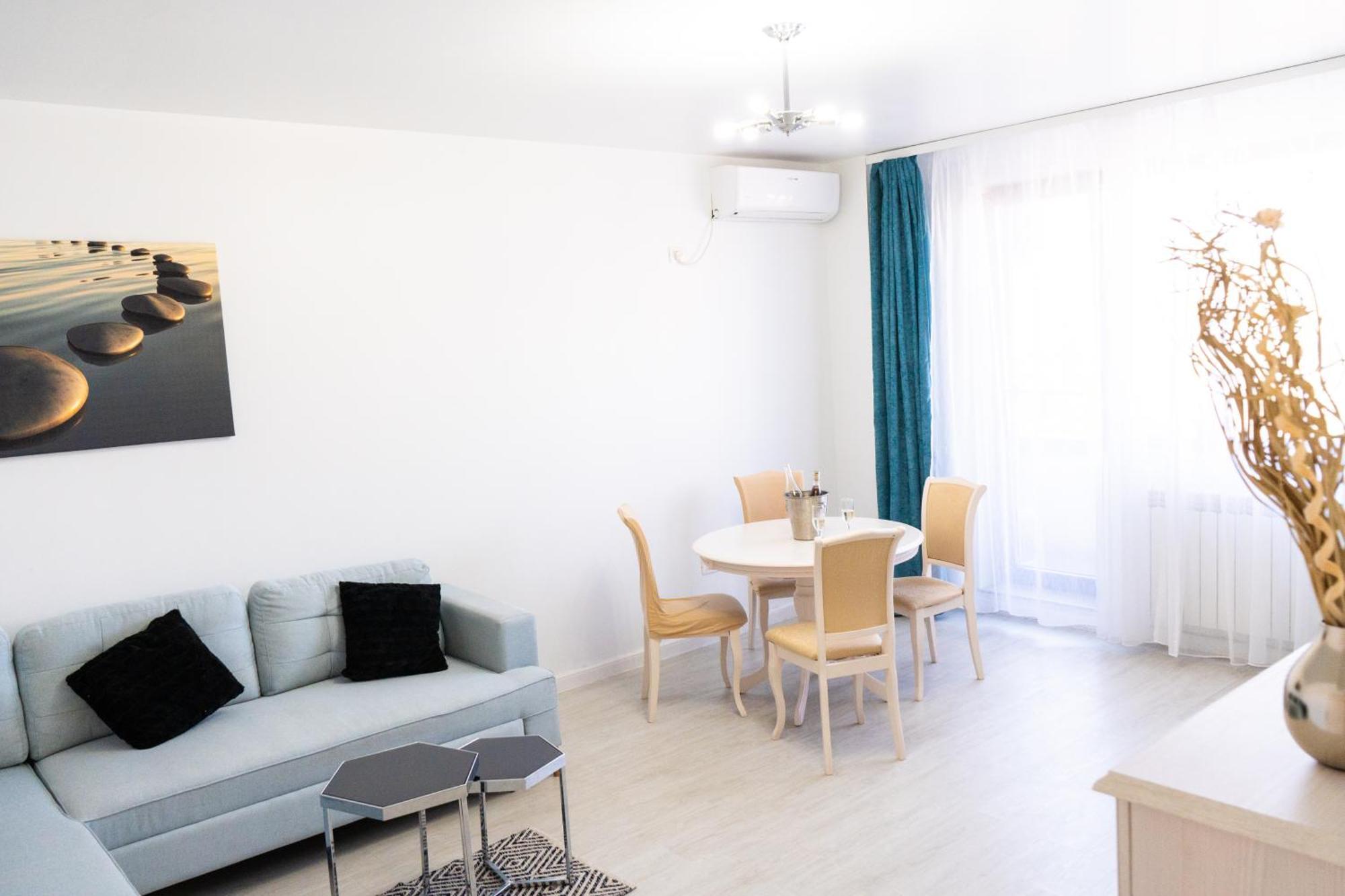 Alexis Spacious Classic Apartment Mamaia Dış mekan fotoğraf