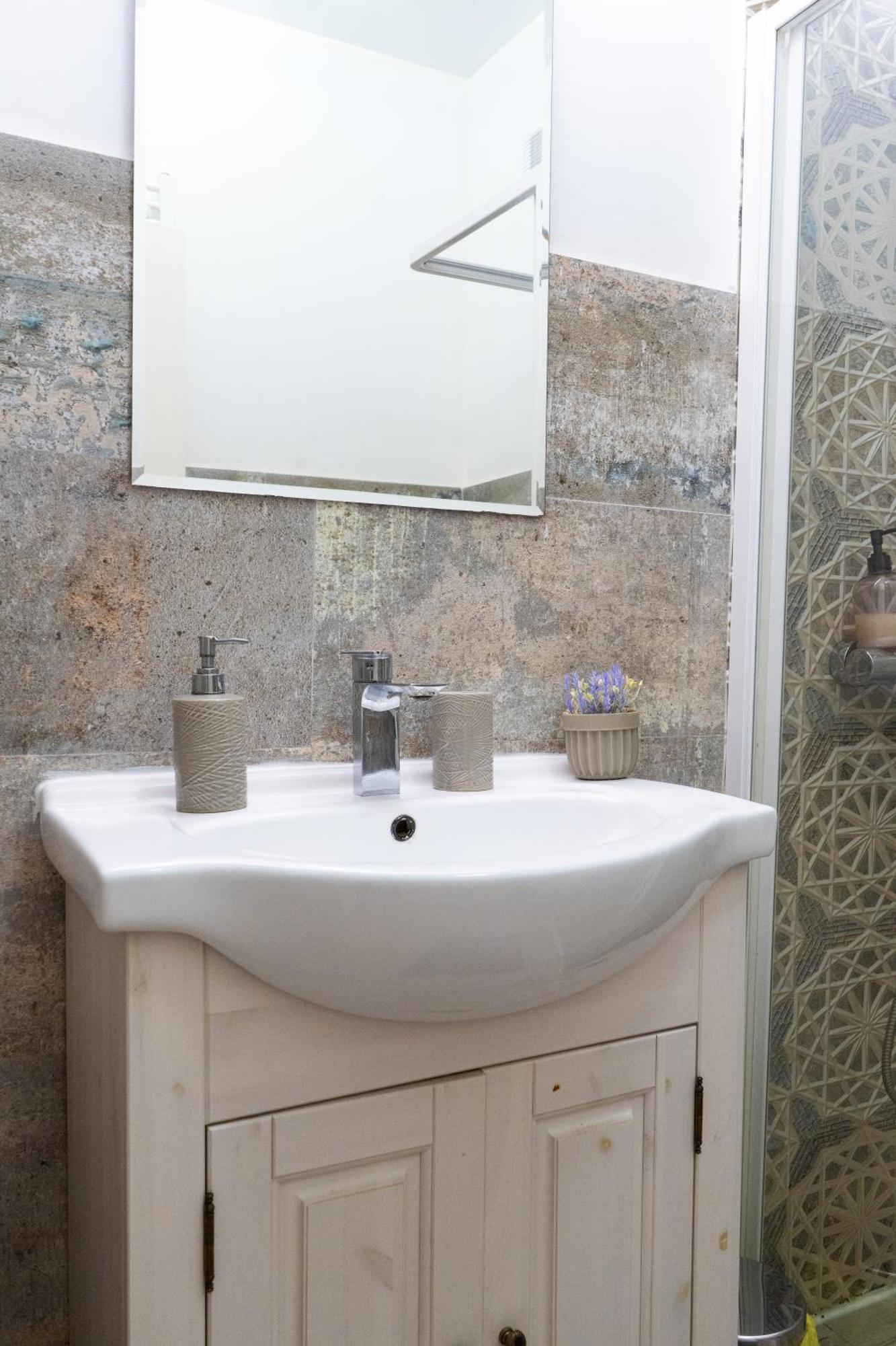 Alexis Spacious Classic Apartment Mamaia Dış mekan fotoğraf